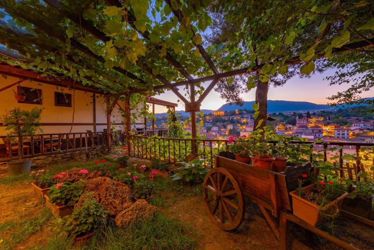 Safranbolu Seyi̇R Konak Otel Eksteriør bilde