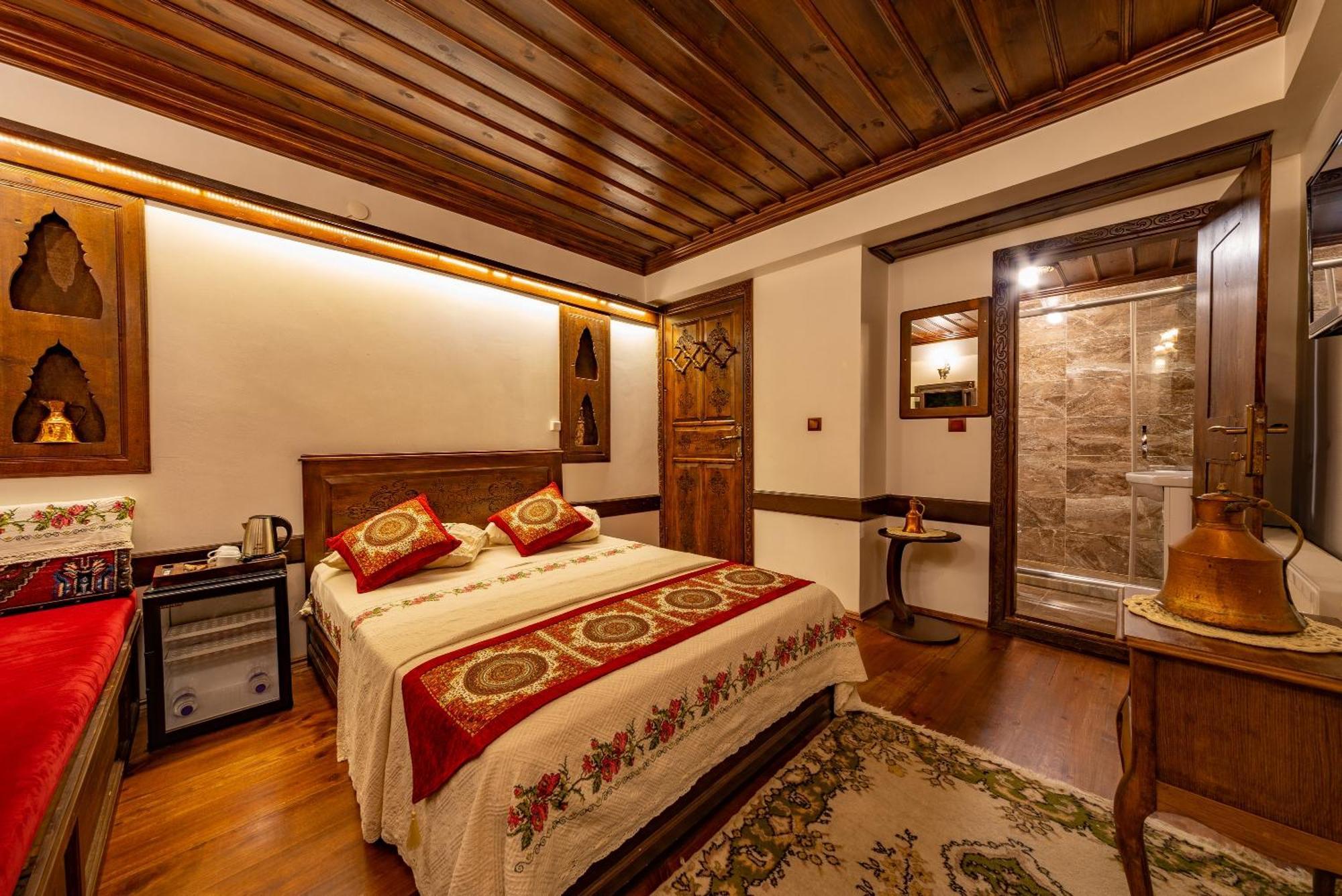 Safranbolu Seyi̇R Konak Otel Eksteriør bilde